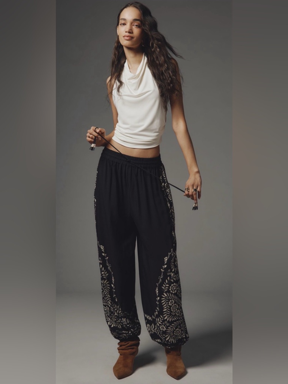 Farm Rio x Anthropologie Pull-On Printed Balloon Pants - Picture 4 of 9